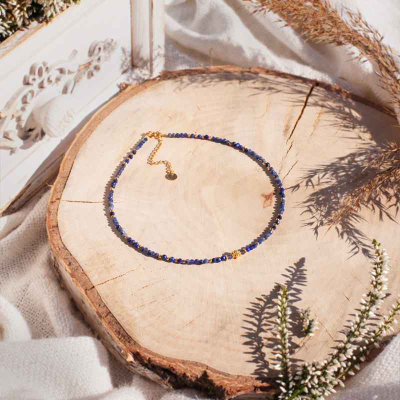 Choker z sodalitu i lapisu lazuli - złoty